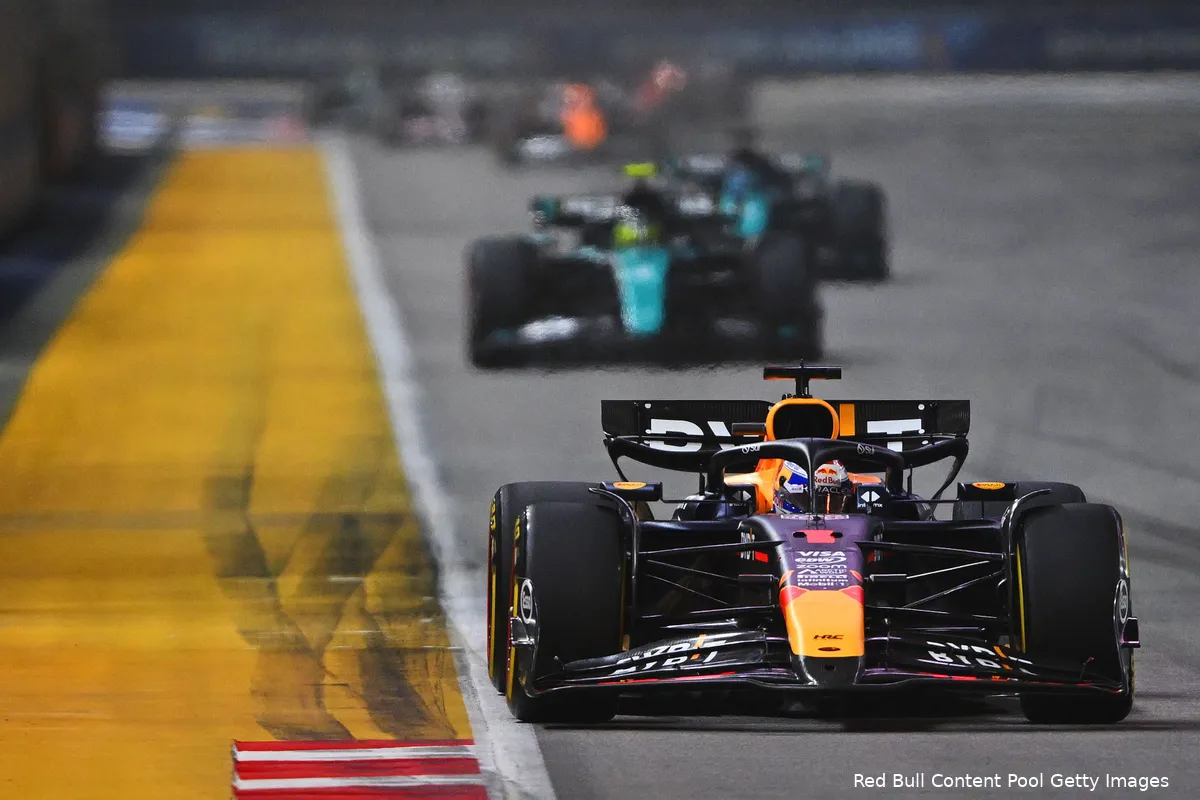 red bull racing max verstappen singapore gp zondag 2024 45