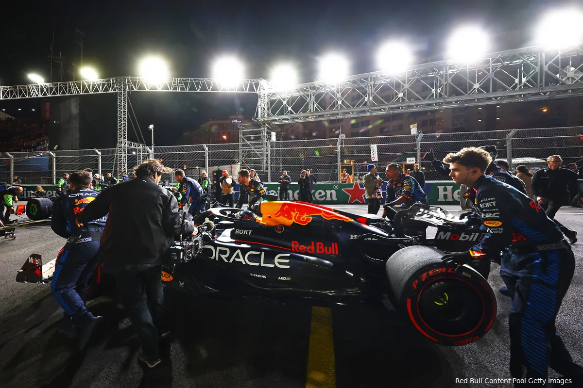 max verstappen red bull racing las vegas 128457129141