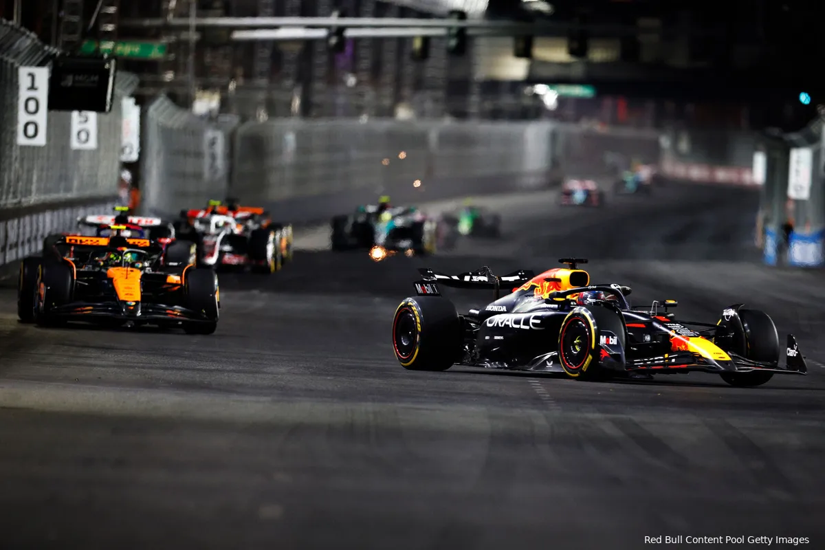 max verstappen red bull racing las vegas 146648 1 lando norris