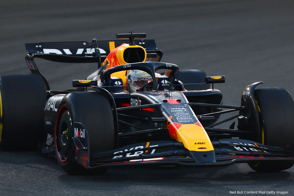 max verstappen rb20 red bull racing donker abu dhabi 2024 13