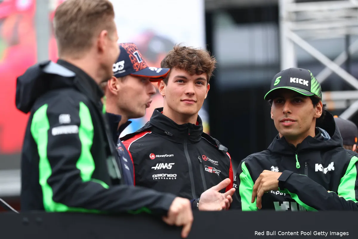 red-bull-racing-max-verstappen-stake-sauber-gabriel-bortoleto-nico-hulkenberg-haas-oliver-bearman-gp-belgie-2025-zondag