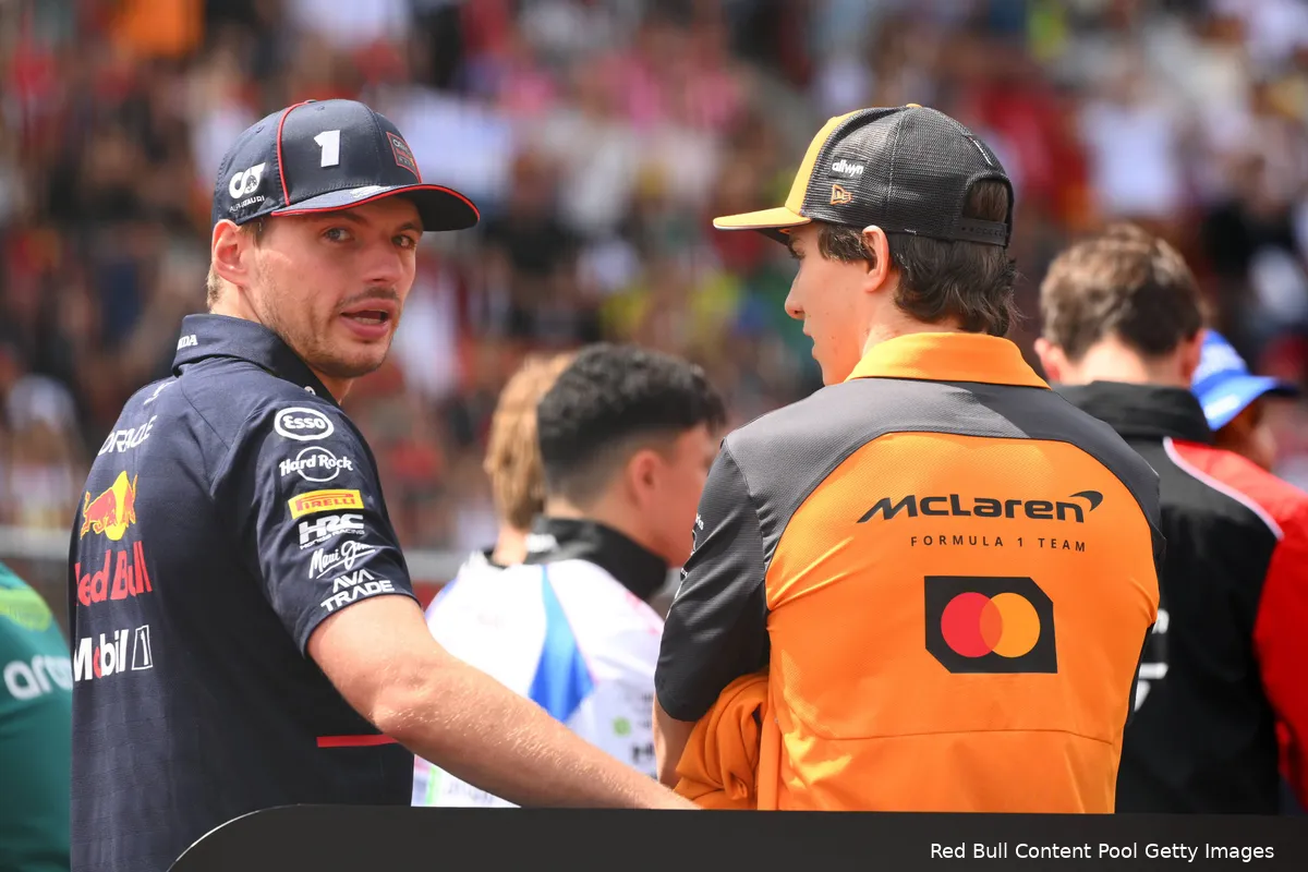 max-verstappen-oscar-piastri-hongarije-zondag