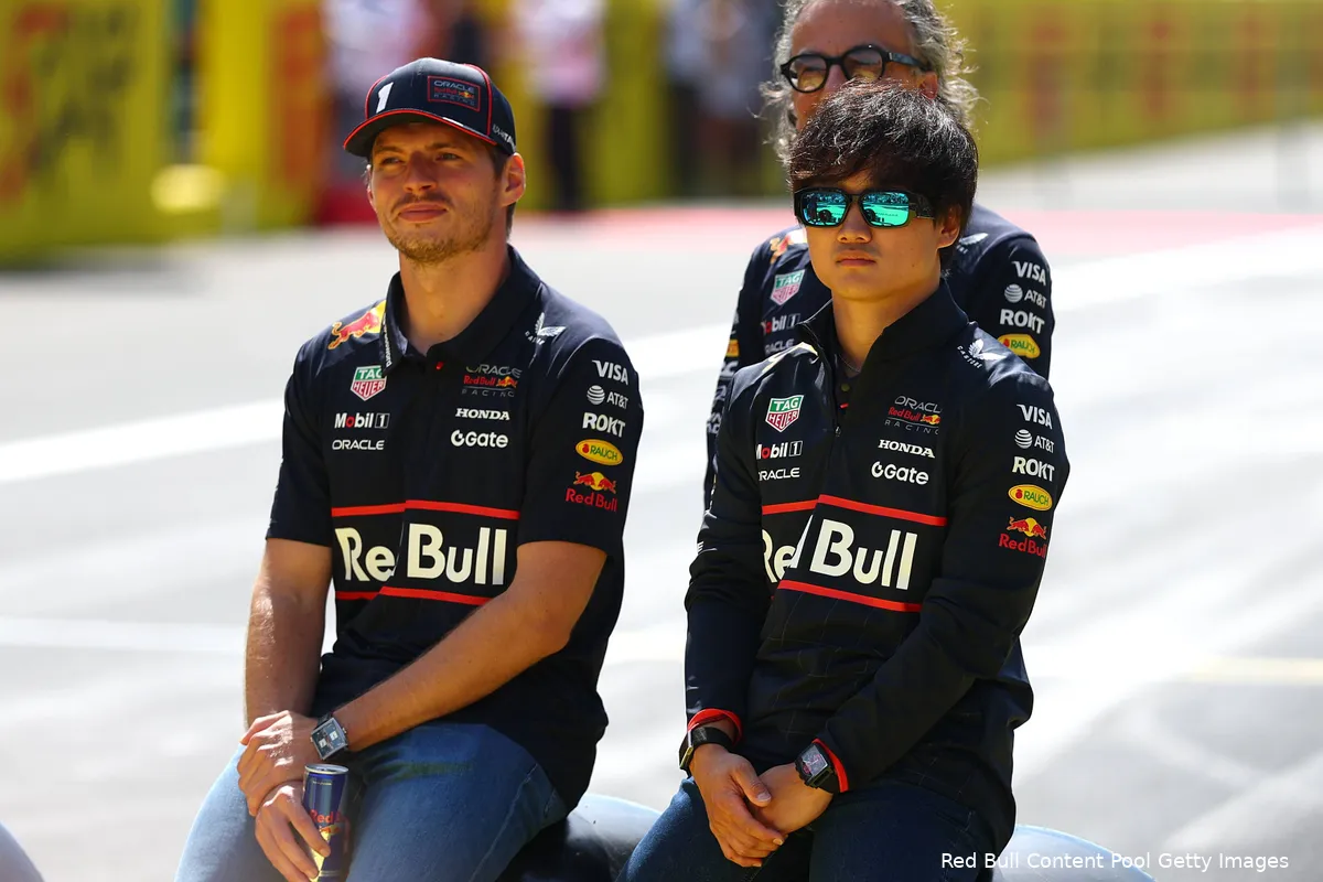 yuki-tsunoda-max-verstappen-laurent-mekies-red-bull-racing-gp-italie-2025-zondag-2