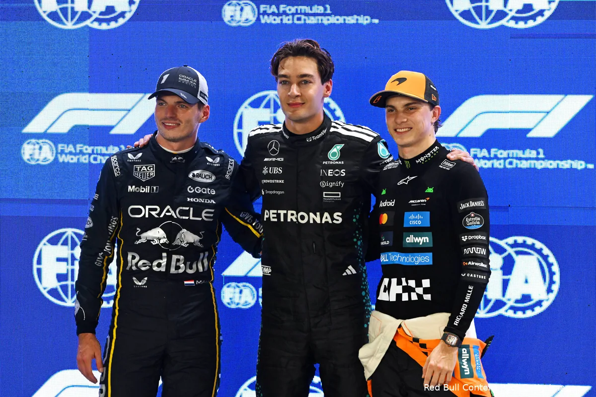 max-verstappen-red-bull-racing-gp-singapore-2025-zaterdag-george-russell-mercedes-oscar-piastri-mclaren