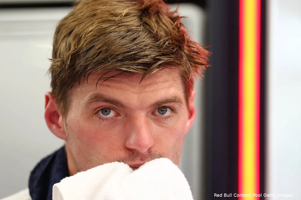 max-verstappen-red-bull-racing-vrijdag-singapore-2025