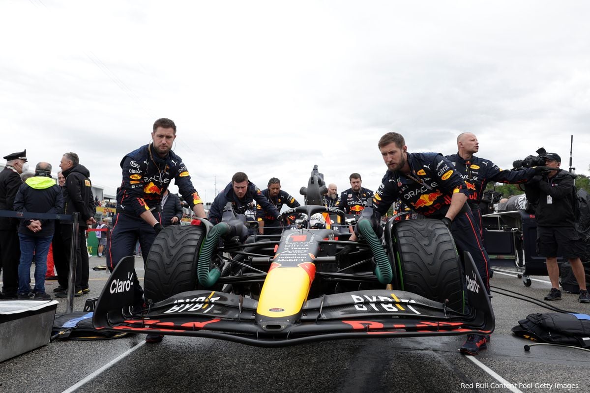 F1 Techniek | Red Bull optimaliseert vloer RB18 en verliest gewicht bij de remmen