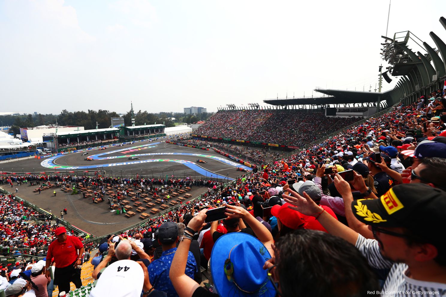 Onder de loep | Alles lijkt Mercedes tegen te werken in Mexico