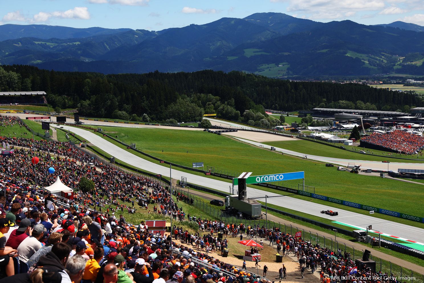 Op de Red Bull Ring wordt Max Verstappen gesteund door 50.000 Nederlanders. (Foto: Red Bull Content Pool)