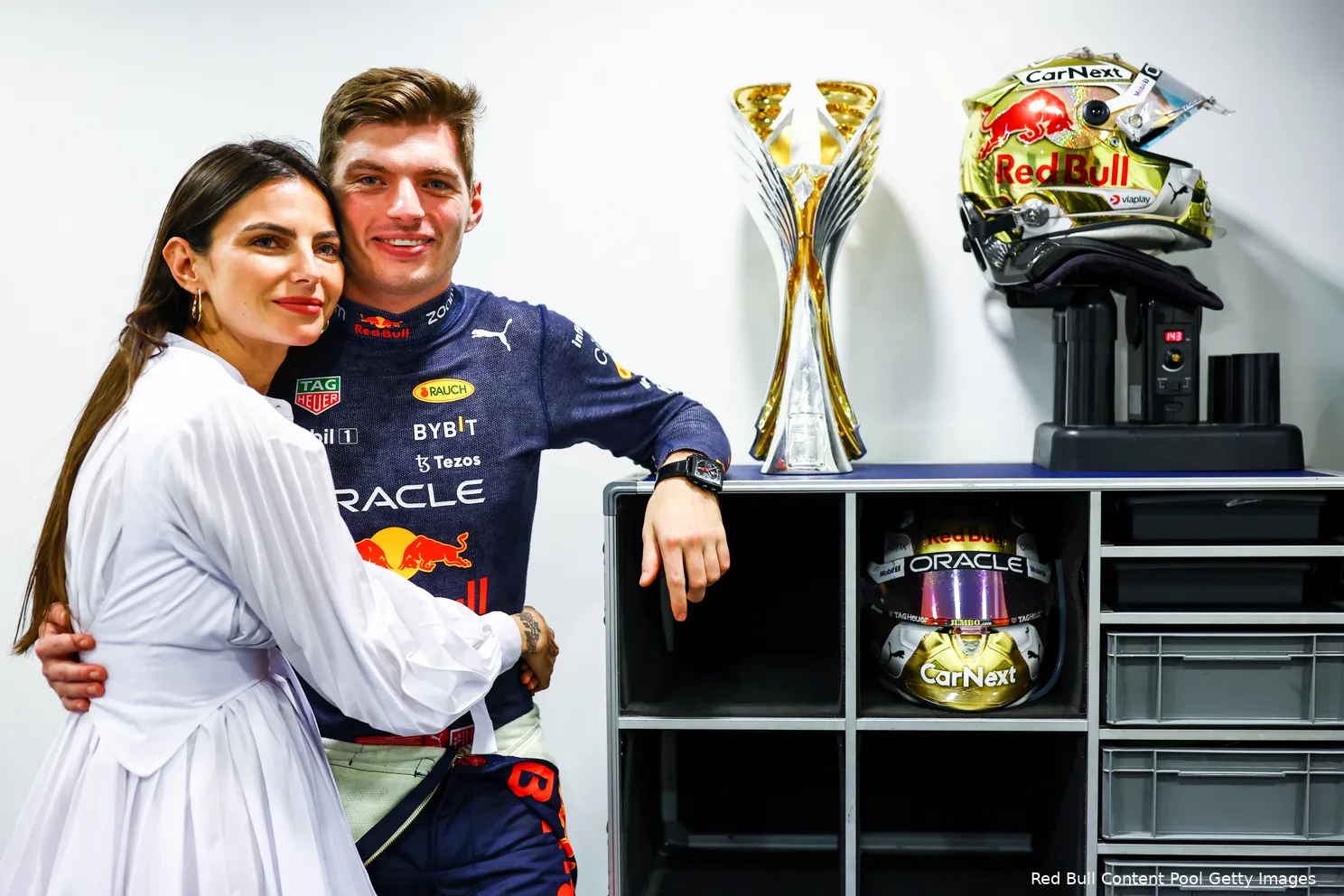 kelly piquet max verstappen red bull racing f1 gp abu dhabi 2022