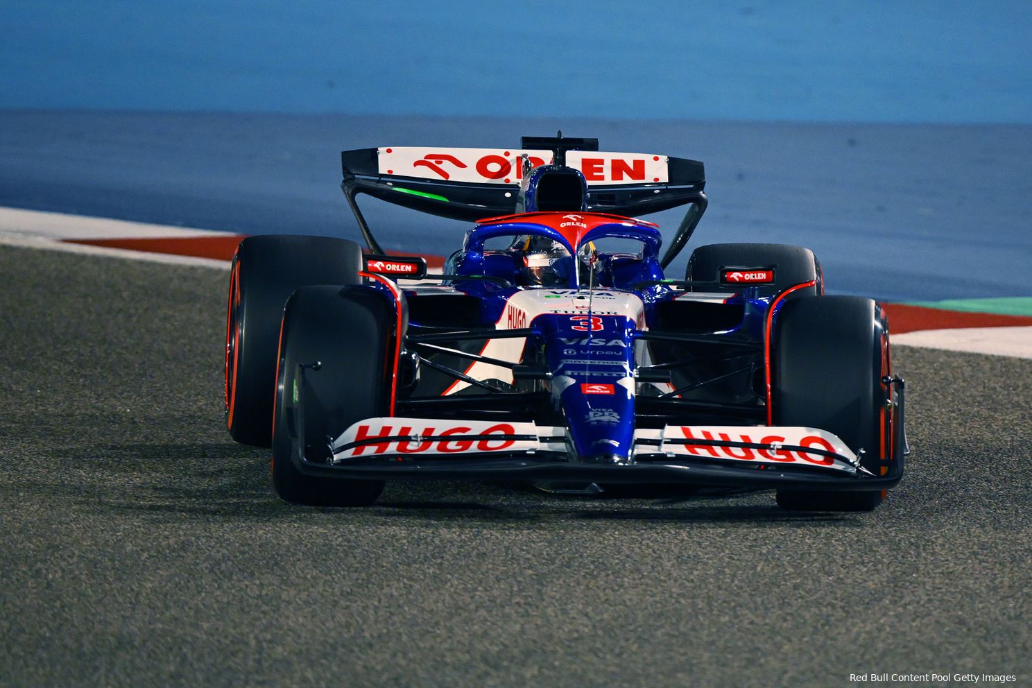 Daniel Ricciardo in zijn VCARB 01, kwalificatie Grand Prix van Bahrein, 2024.