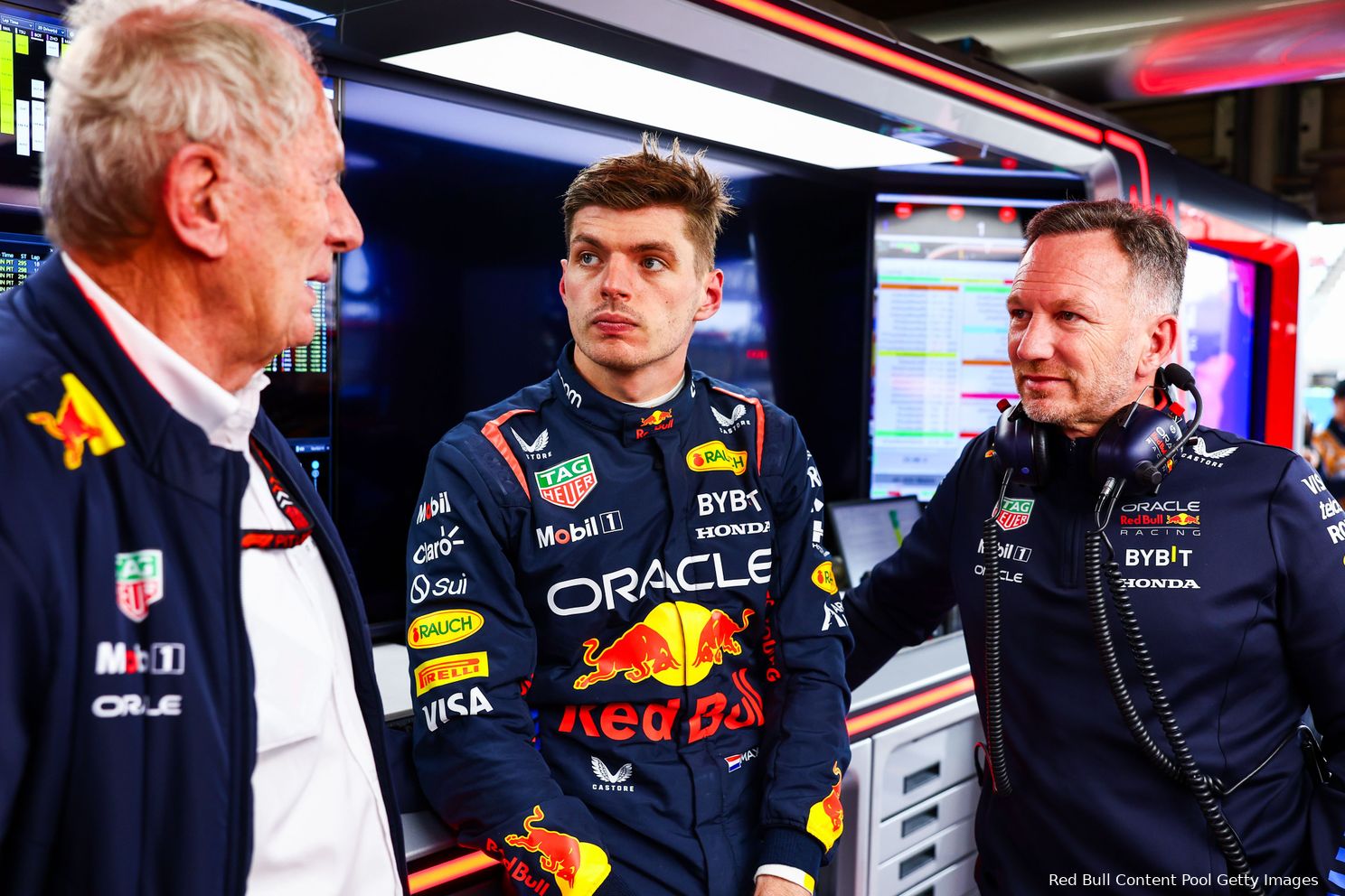 max verstappen christian horner helmut marko red bull rb20 japan suzuka