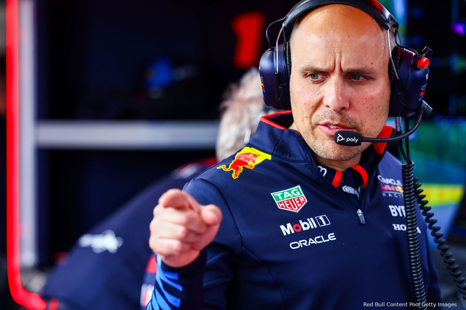 Kravitz bekent kleur: 'Dat is wat Red Bull doet als het Verstappens fout is'