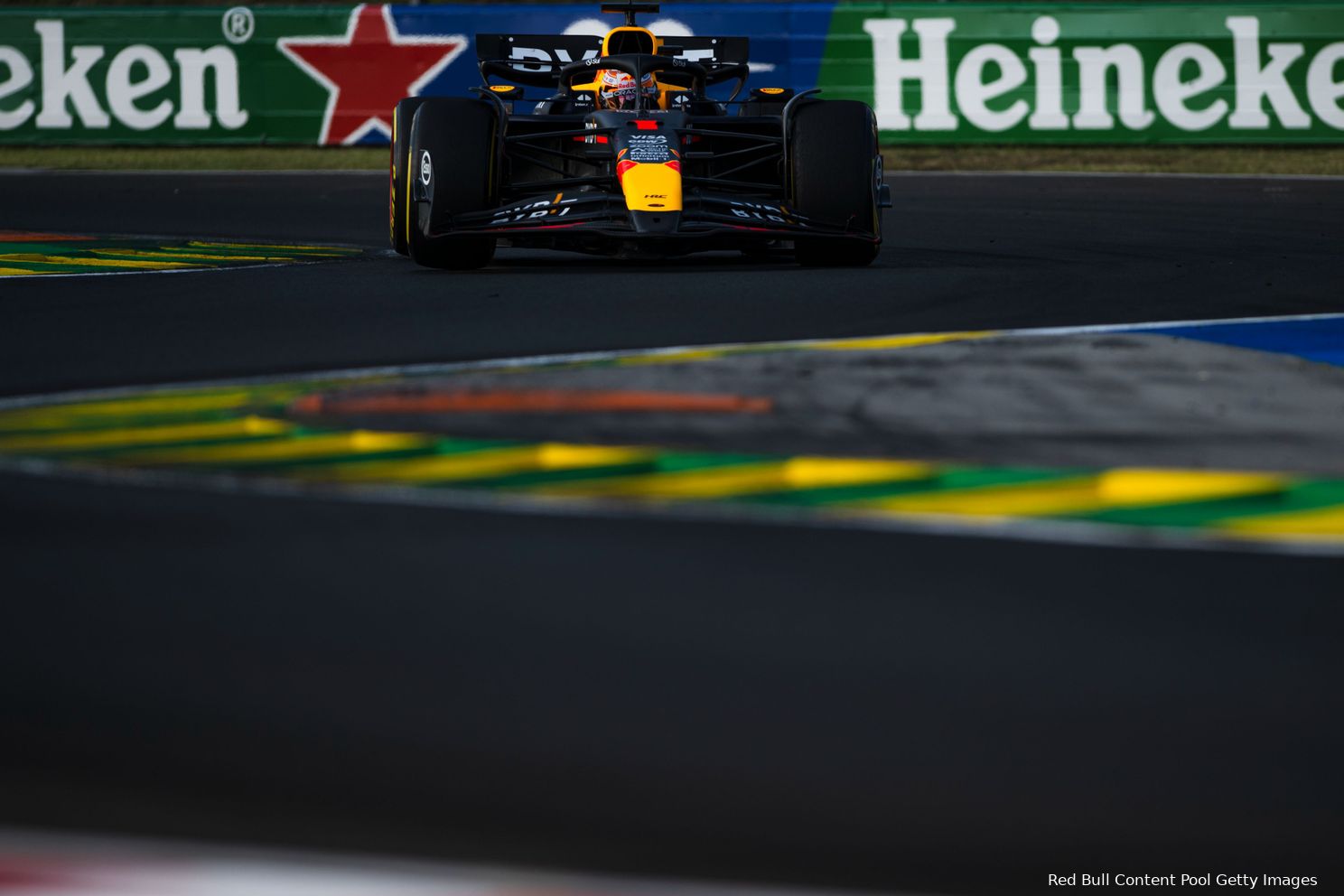 max verstappen red bull racing rb20 hongarije 2024 1 86