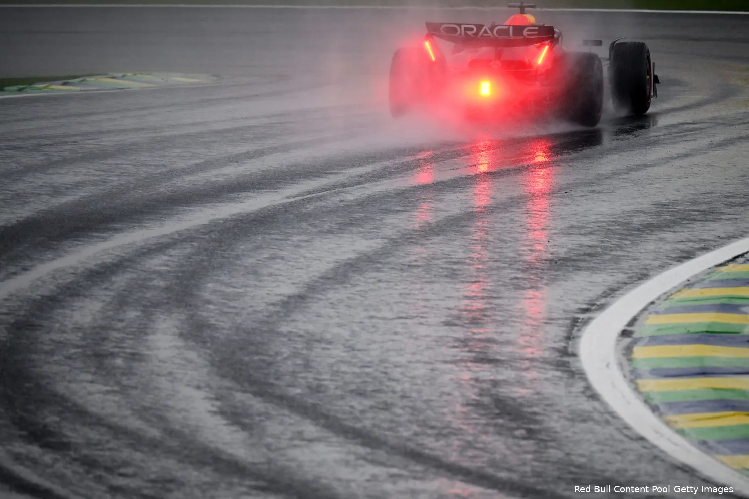 max verstappen zondag brazilie kwalificatie 2024 redbullracing