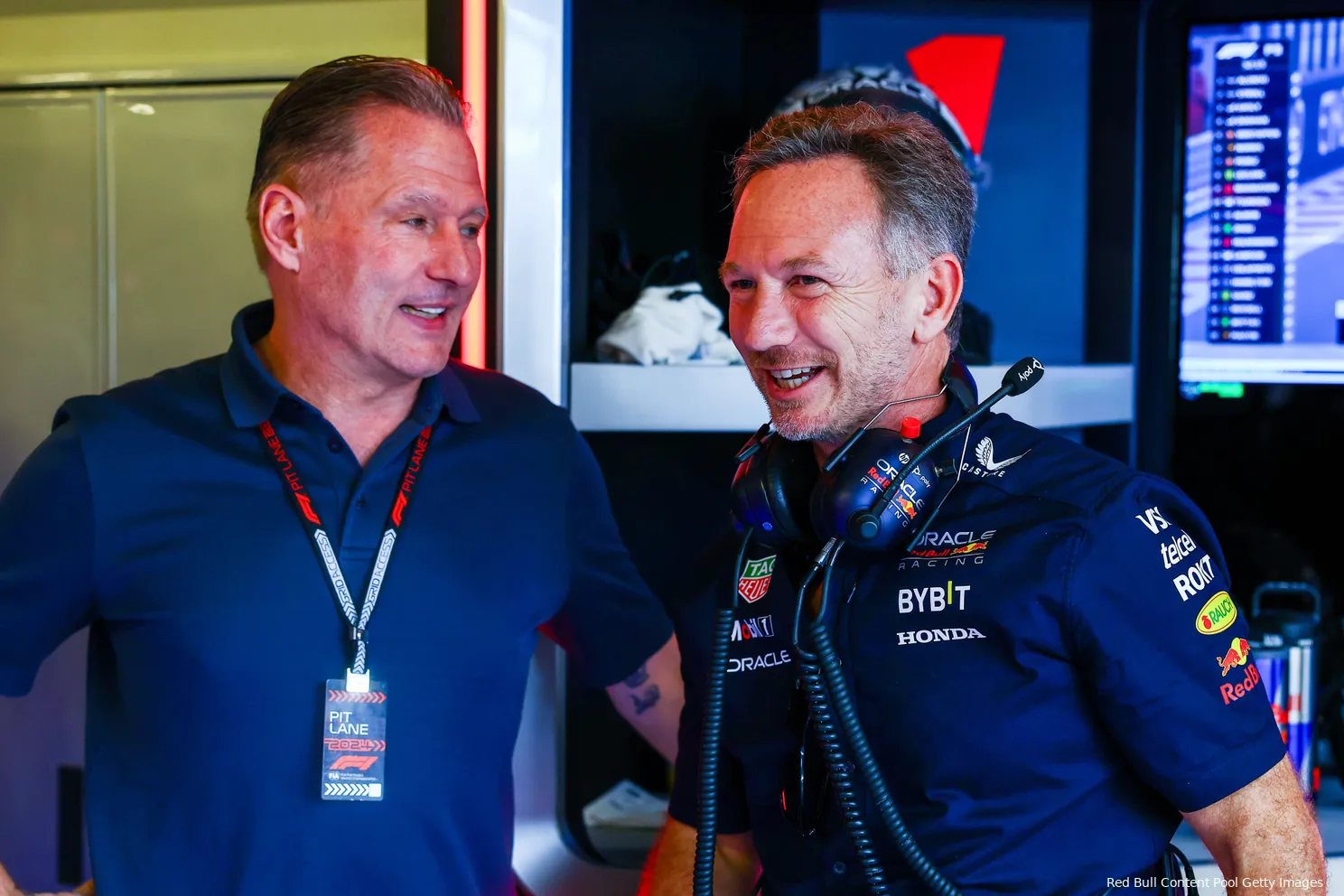 Jos Verstappen reageert op speculaties over zijn band met Max: 'Mensen verzinnen maar wat'