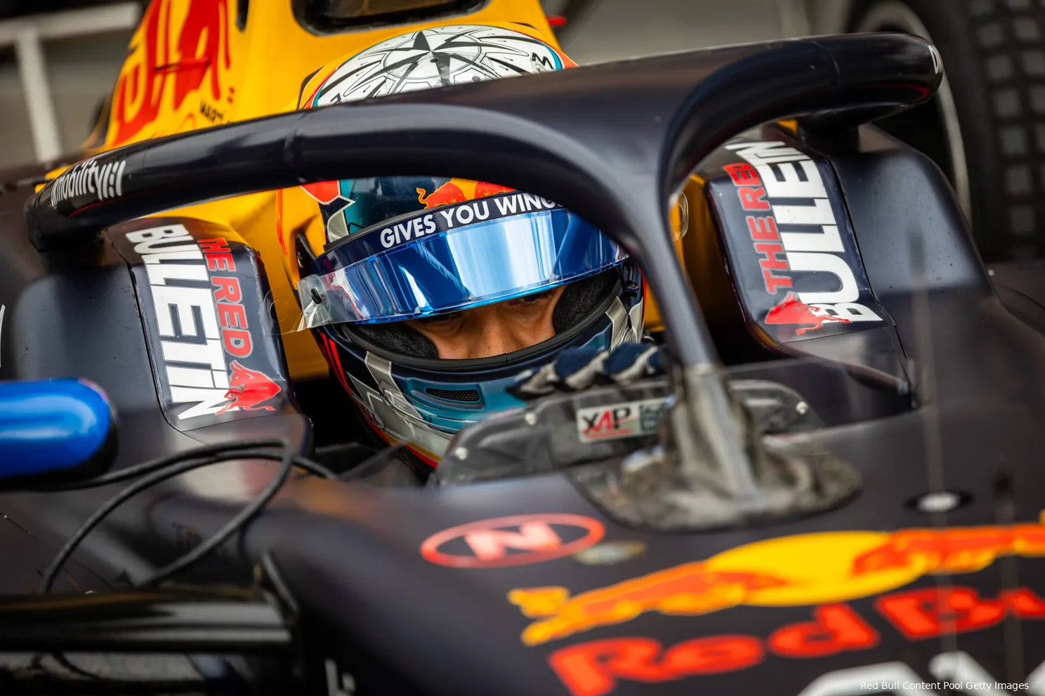 F2-coureurs buiten zinnen van woede na startchaos: 'Denkt hij dat hij Verstappen is?'