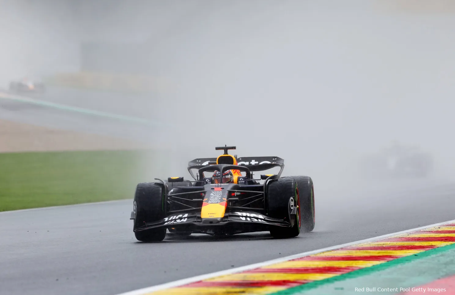 red-bull-racing-max-verstappen-gp-belgie-2025-zondag