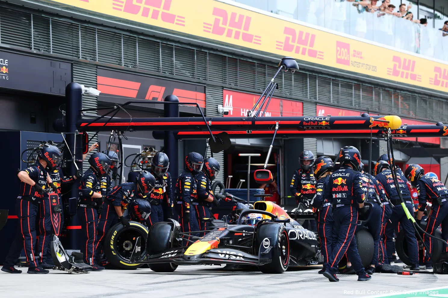max-verstappen-zondag-race-hongarije-2025