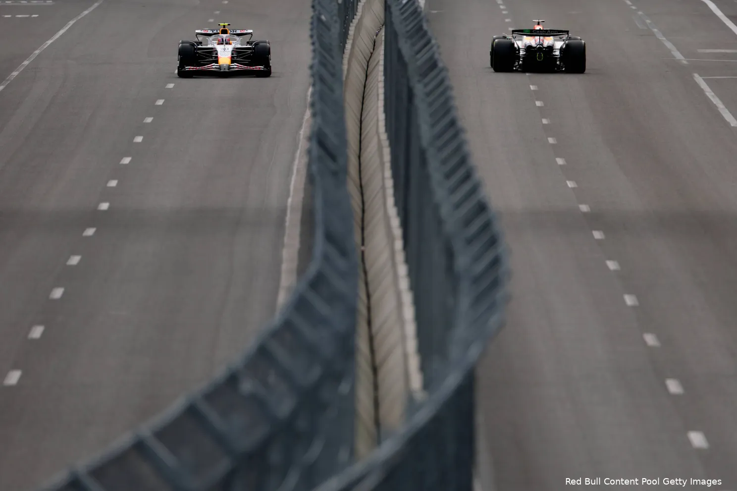 liam-lawson-isack-hadjar-Racing-Bulls-vrijdag-bakoe-azerbeidzjan-2025