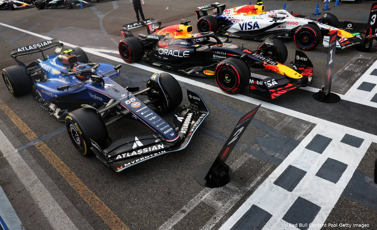 max-verstappen-red-bull-racing-gp-azerbeidzjan-2025-zaterdag-carlos-sainz-liam-lawson-williams-visa-cash-app-racing-bulls-8