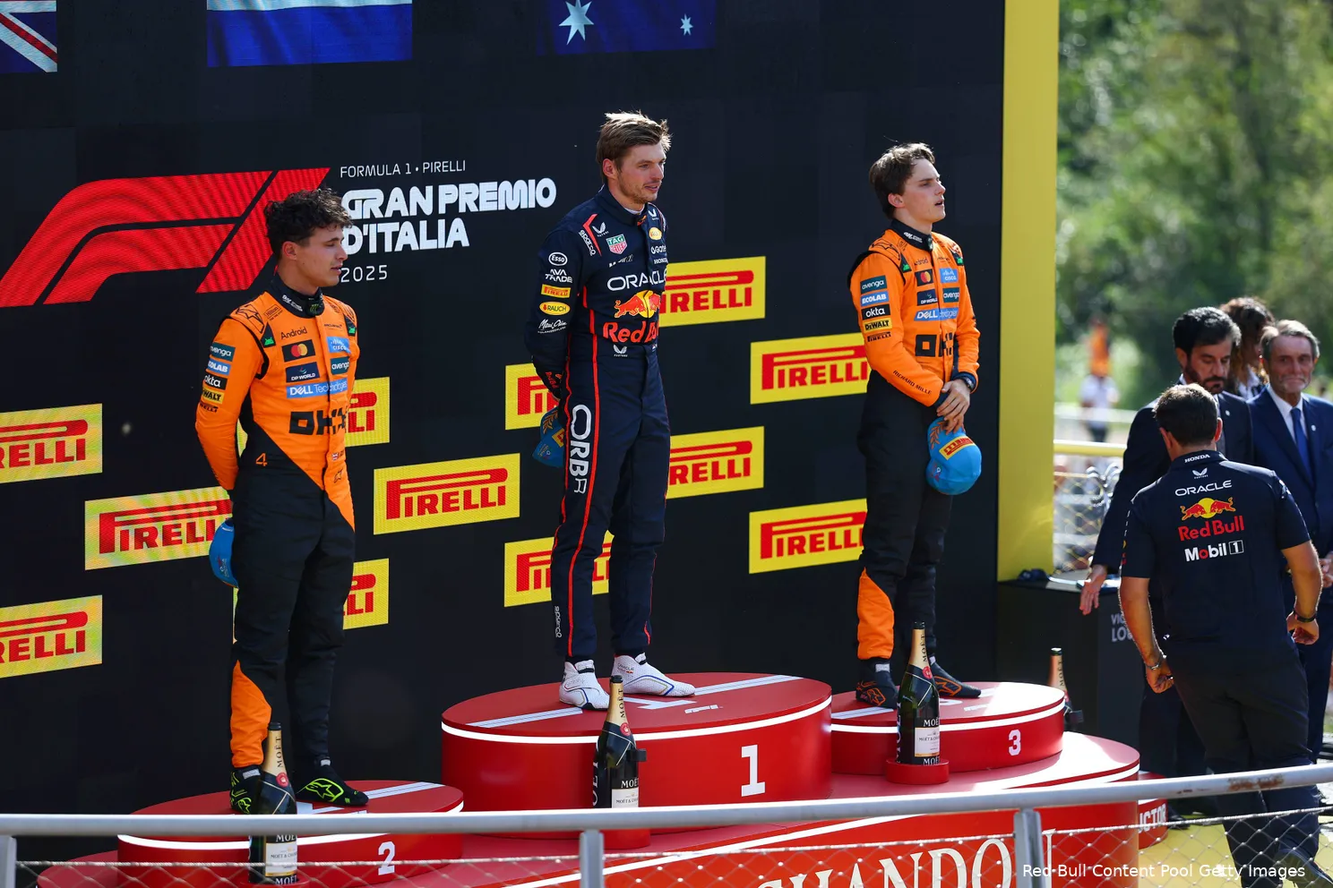 max-verstappen-red-bull-racing-lando-norris-oscar-piastri-mclaren-gp-italie-2025-zondag-podium-monza-17