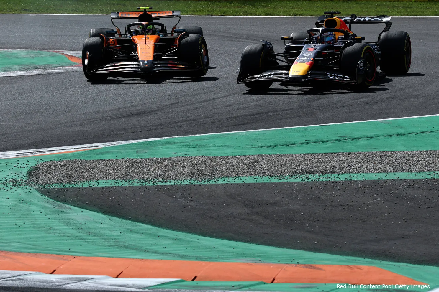 max-verstappen-red-bull-racing-mclaren-lando-norris-gp-italie-2025-zondag-2