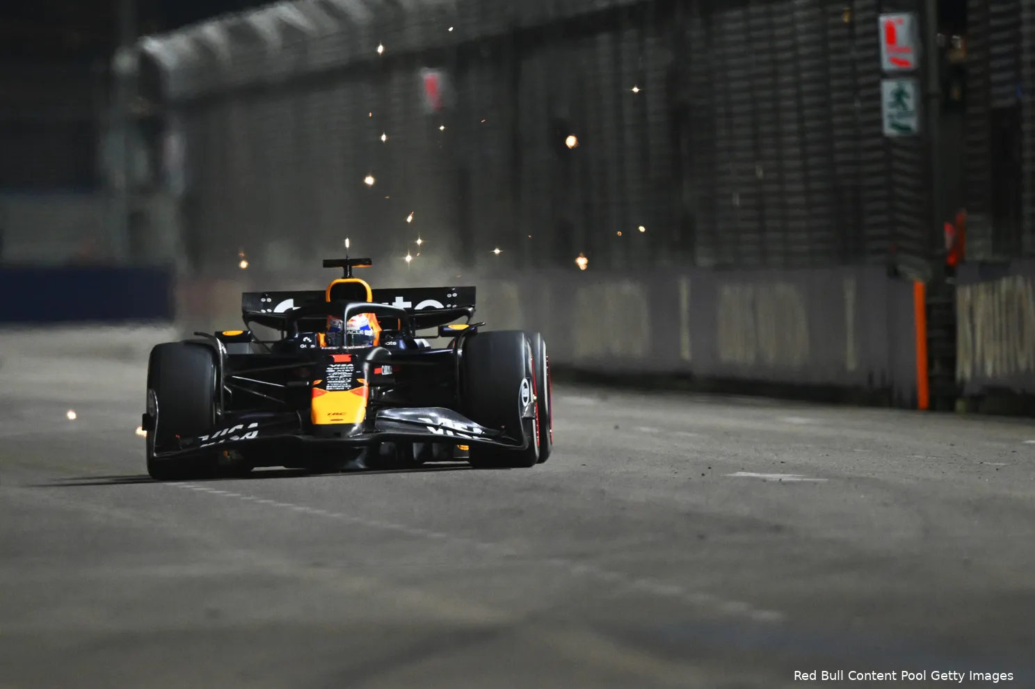 max-verstappen-red-bull-racing-gp-singapore-2025-zondag-8