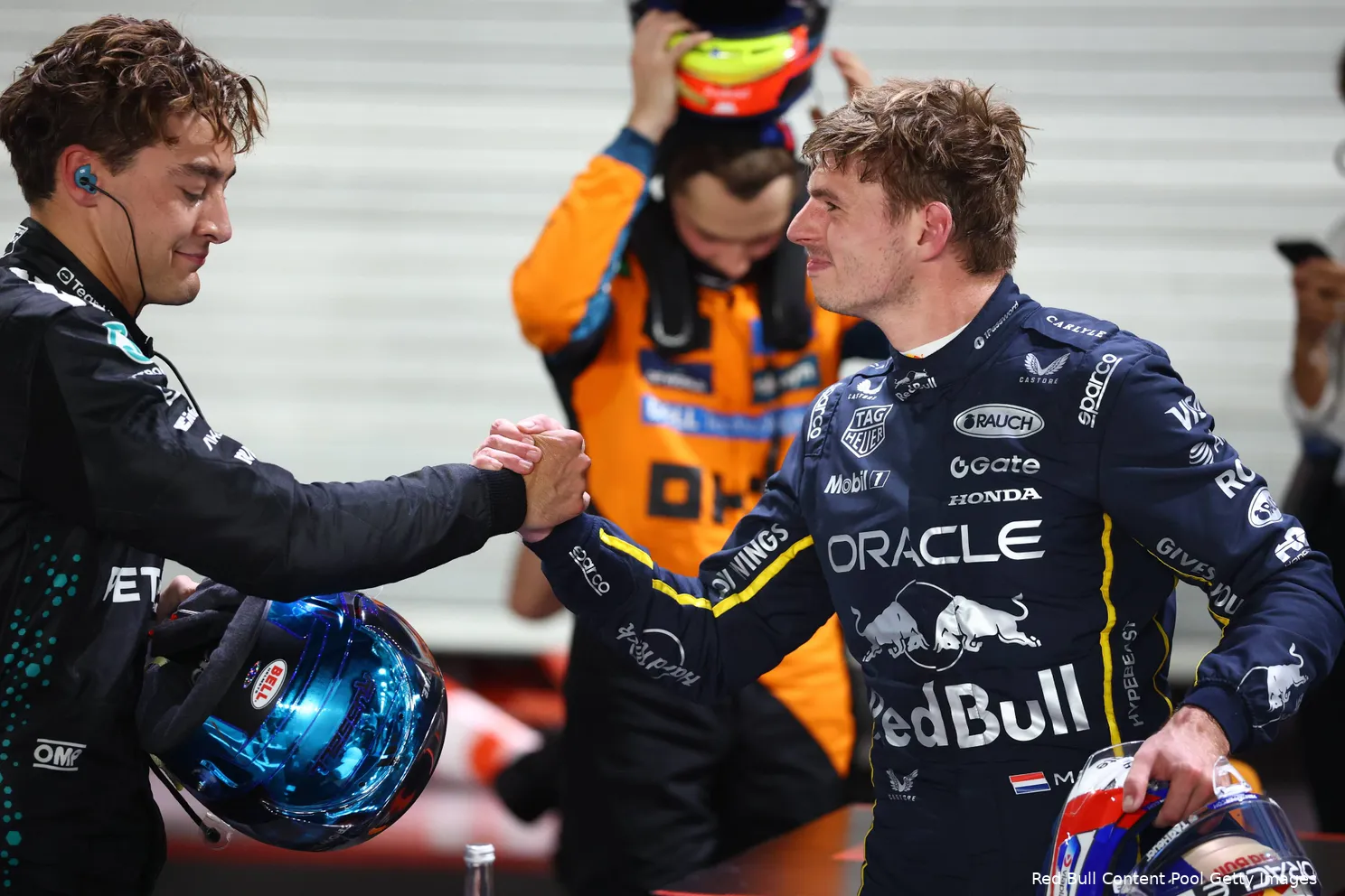 oscar-piastri-mclaren-george-russell-mercedes-max-verstappen-red-bull-racing-zaterdag-singapore-2025