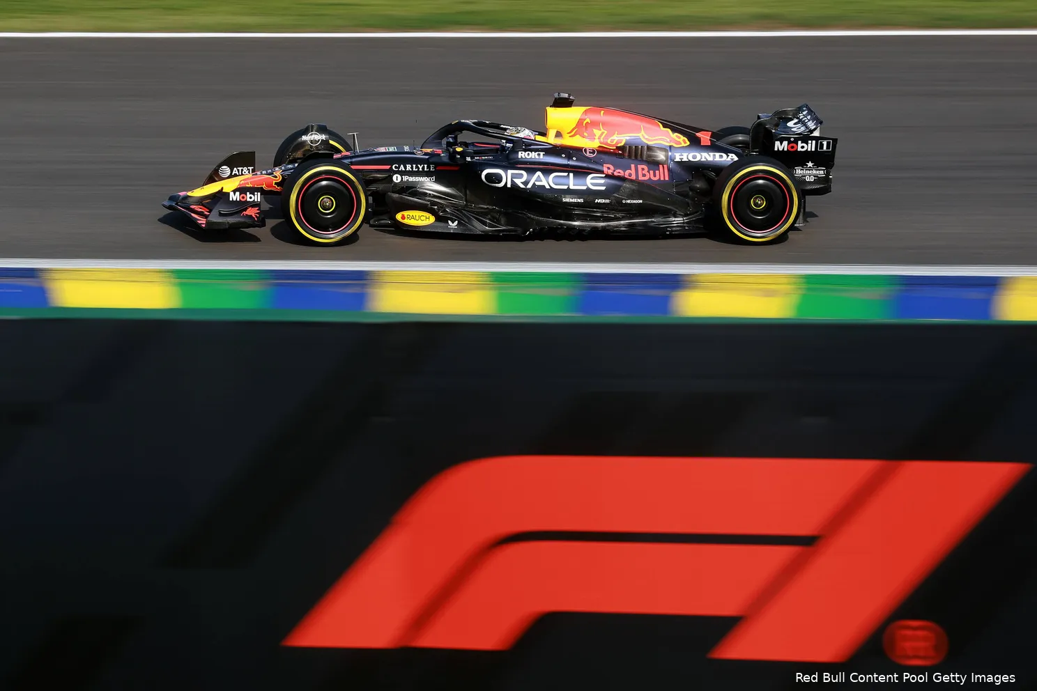max-verstappen-red-bull-racing-gp-sao-paulo-brazilie-2025-vrijdag-14