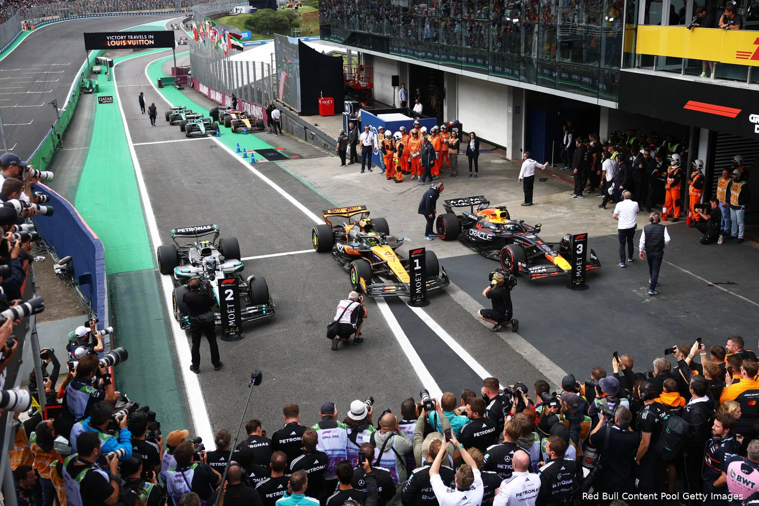 max-verstappen-red-bull-racing-gp-sao-paulo-brazilie-2025-zondag-andrea-kimi-antonelli-mercedes-lando-norris-mclaren