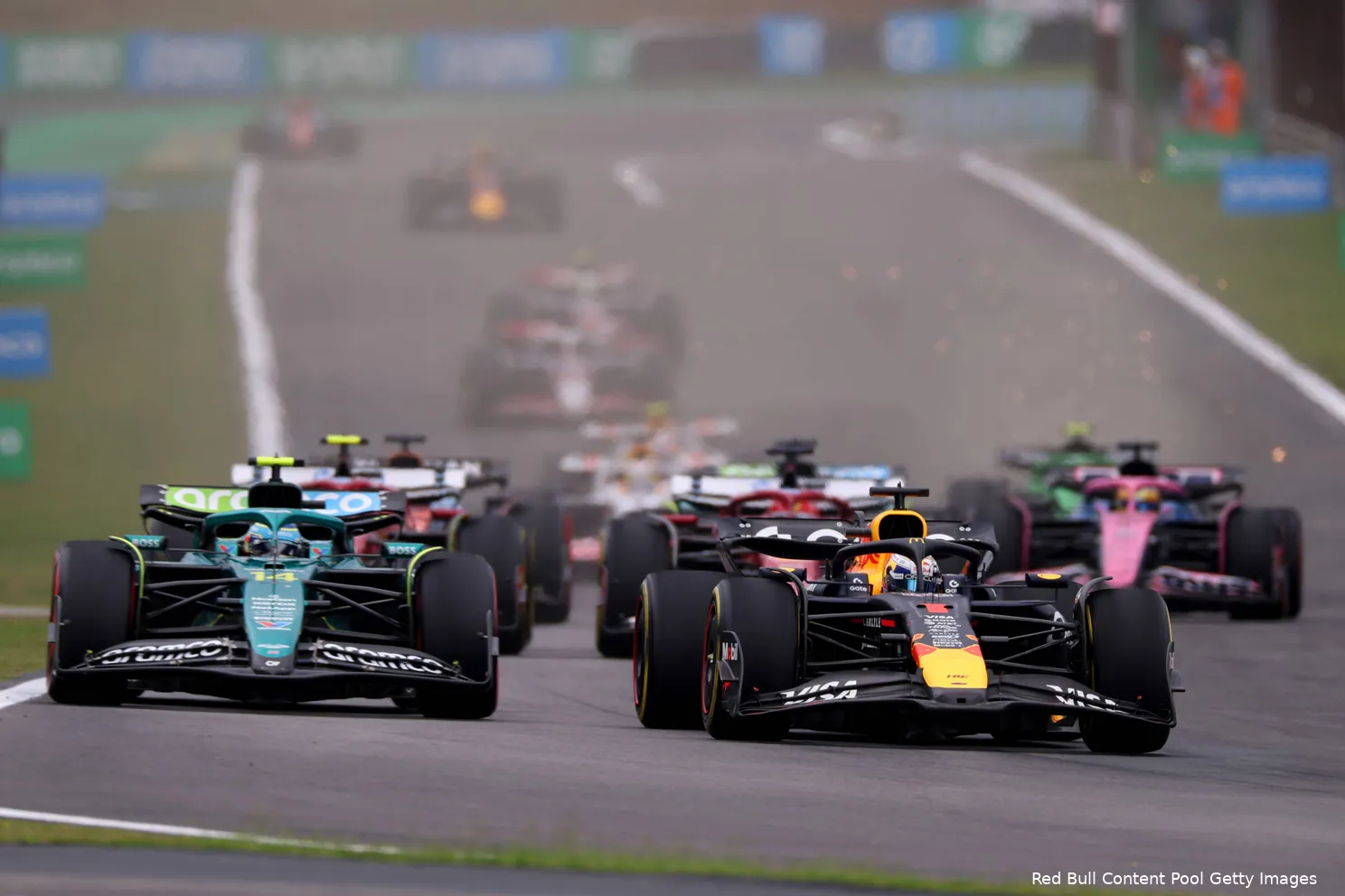 max-verstappen-sprintrace-2025-brazilie-red-bull-racing