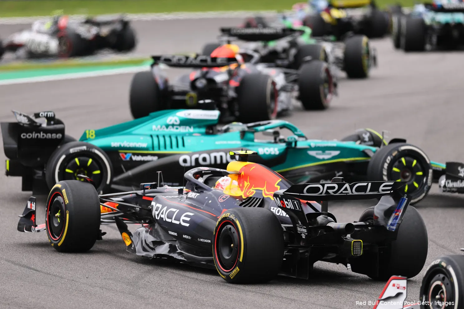 yuki-tsunoda-red-bull-racing-gp-sao-paulo-brazilie-2025-zondag-crash-incident-lance-stroll-aston-martin