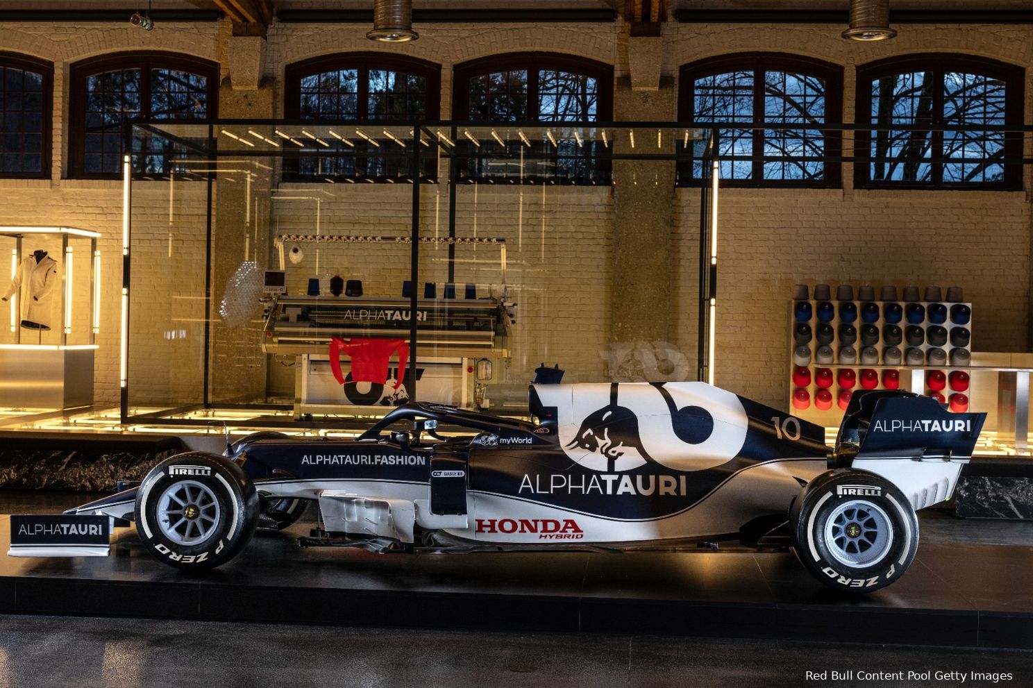Poll: Wat is de mooiste Formule 1-bolide van 2021?