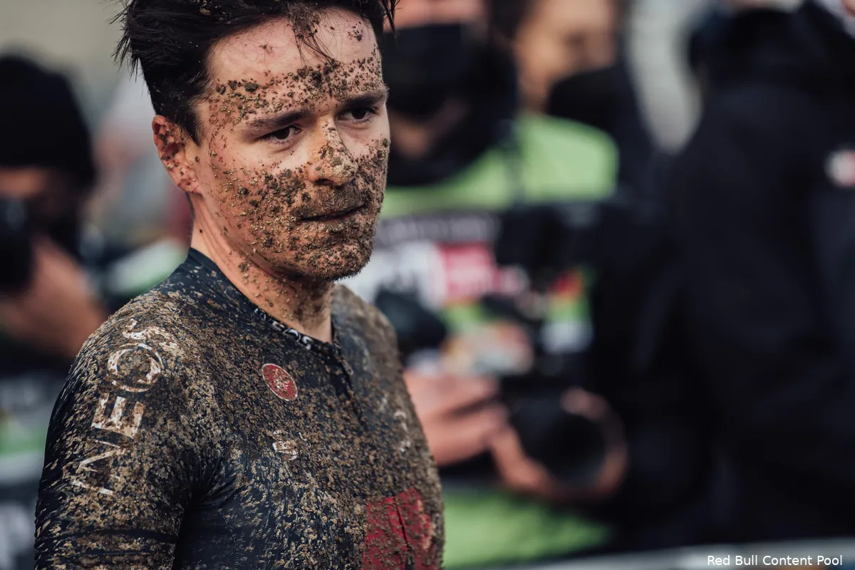 UCI kondigt nieuwe plannen aan: Mixed Team Relay in veldrijden, WK gravelfietsen en Shorttrack-MTB