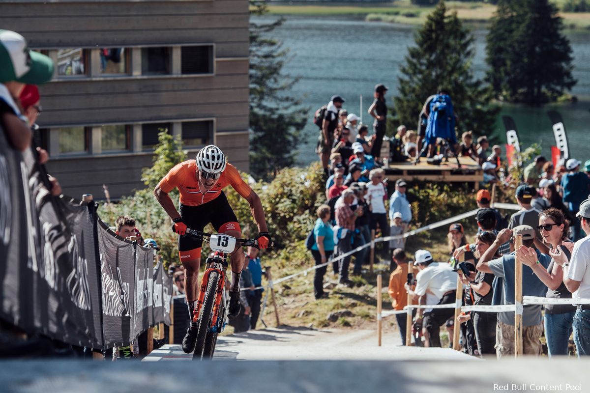 Van der Poel will have to "start from the back row" in the Mountain Biking World Championship: "He understands very well how it works"