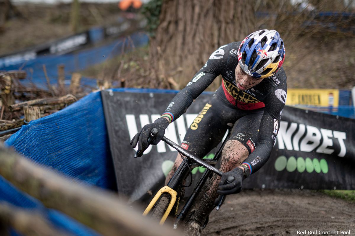 Klassementen veldrijden 2021/2022 | Van Aert en Van der Poel op gelijke hoogte in UCI Ranking