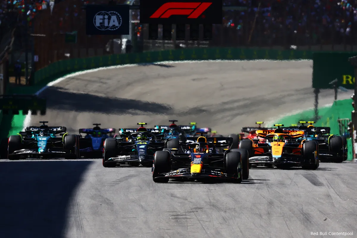 Wat pers schrijft na GP Brazilië: ‘Verstappen wint, Alonso smaakmaker’