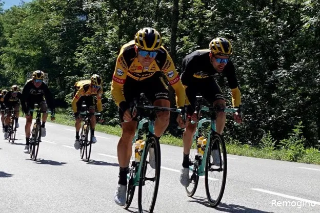 Dumoulin ziet mogelijk probleem voor 'topfavoriet' Van Aert op WK: 'Dat kan wel eens lastig worden'