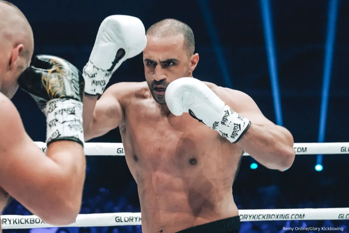 Badr Hari doorbreekt stilzwijgen op social media: 'Trotse Marokkaan met een missie'