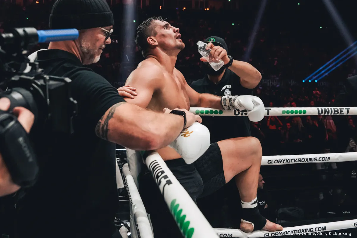 Rico Verhoeven was aan het overleven in zwaarste gevecht tot nu toe: 'Scheelde niks'