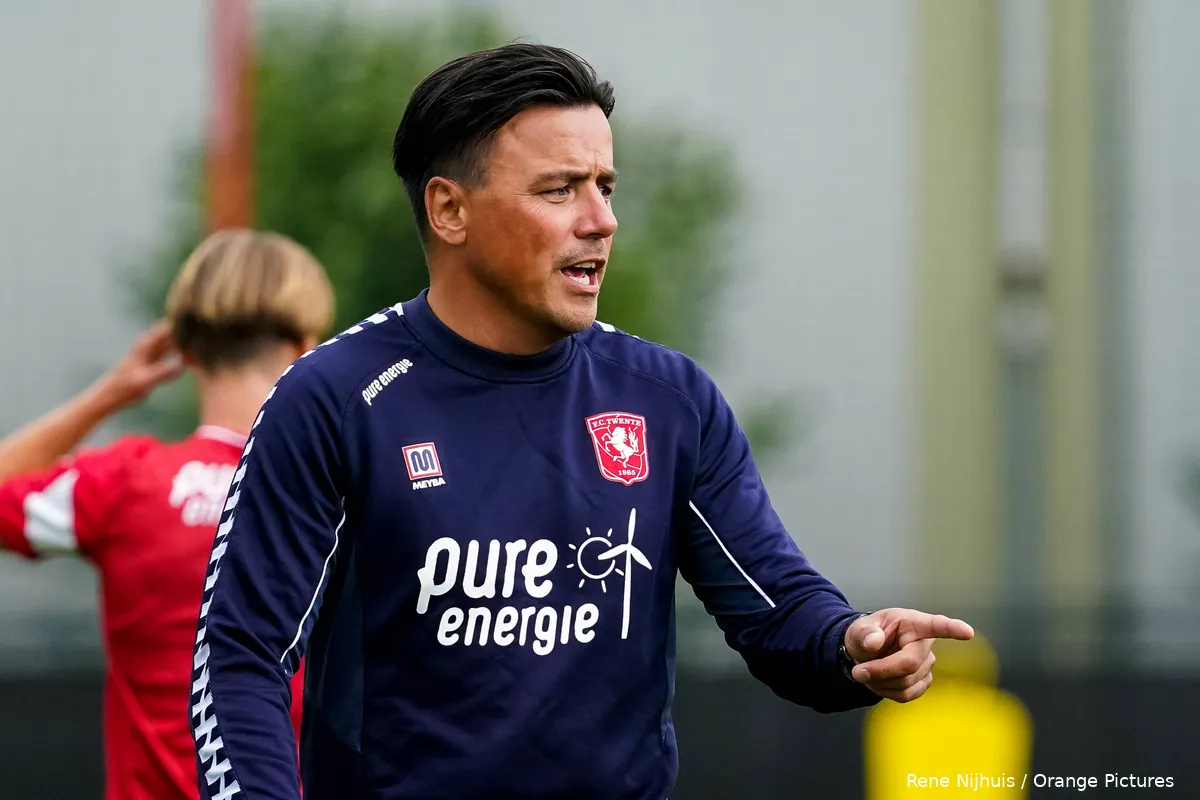 jeffrey-de-visscher-training-assistent-trainer-fc-twente-wijzen-2025-2026