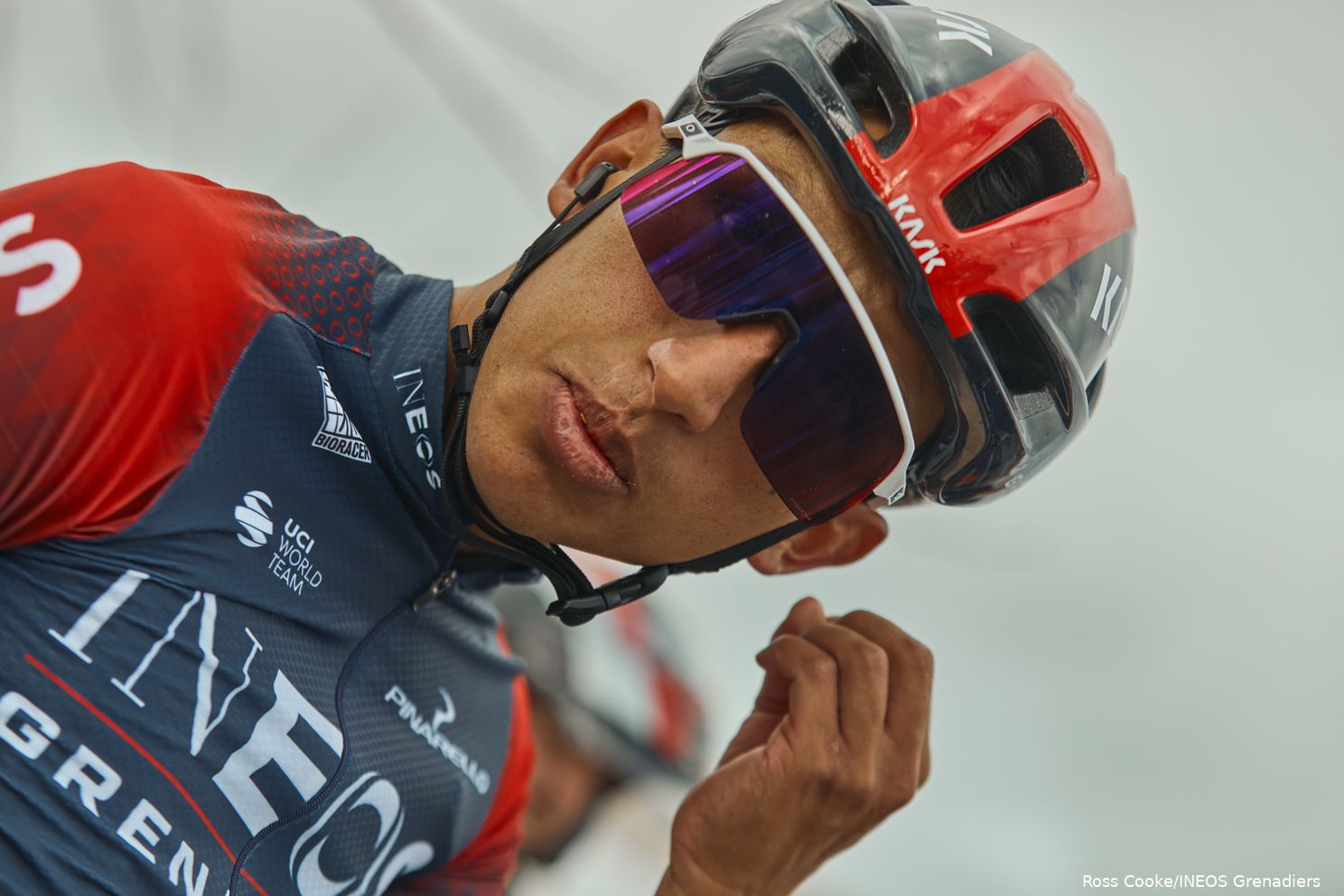 Column: Egan Bernal is op dit moment vooral de revaliderende mens, niet de herstellende wielrenner