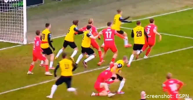 ricky van wolfswinkel shirt uitgetrokken nac breda fc twente 2024 2025