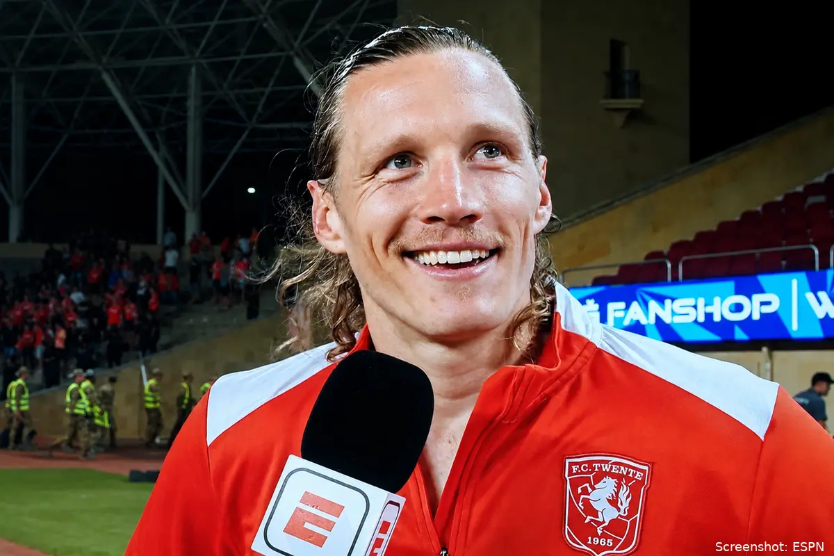 wout-weghorst-blij-na-zege-bij-qarabag-fc-twente-2026