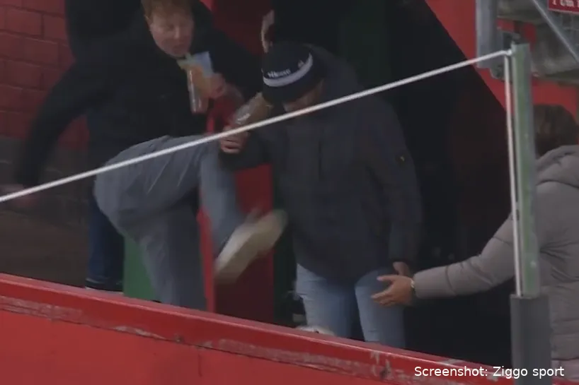 grappig moment twente union saint gilloise supporters