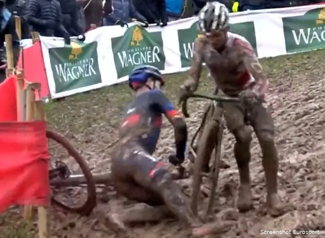 Iserbyt wint waanzinnig gevecht van Aerts na waar modderfestijn; Ronhaar knap derde