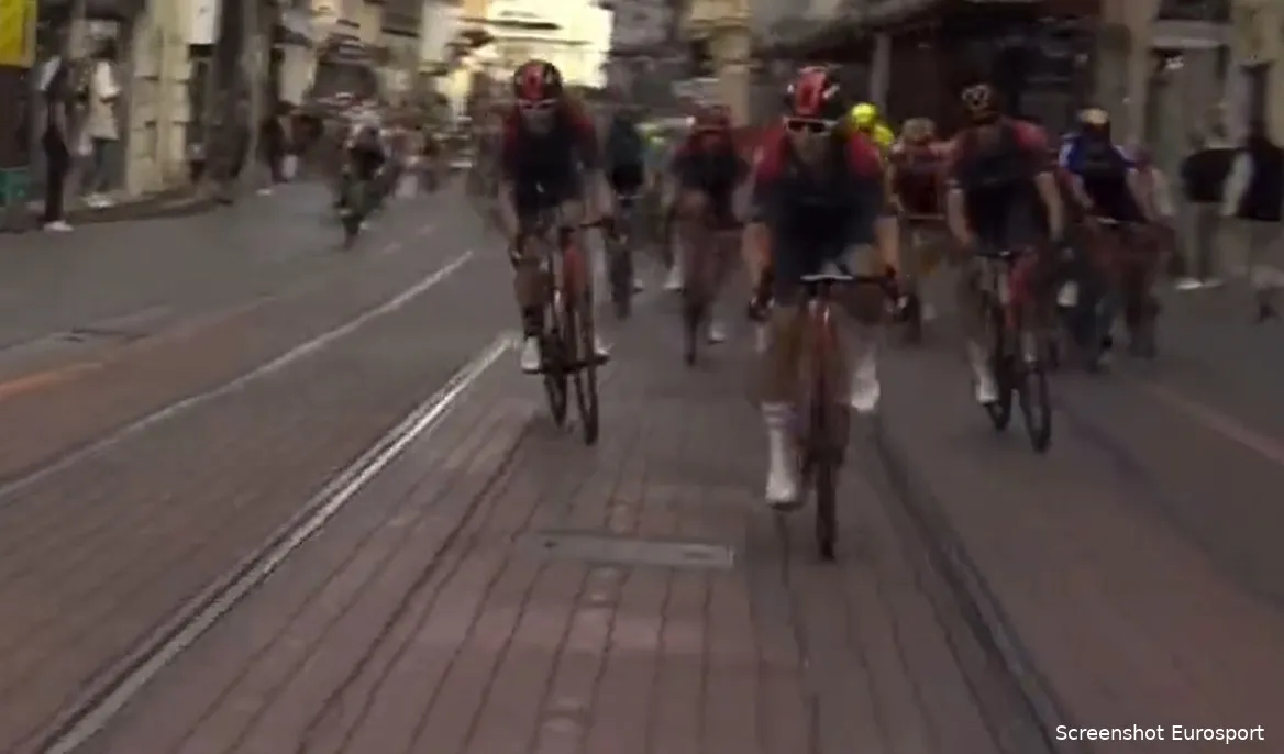 🎥 UCI onder vuur na wederom bizarre finale in Kroatië: 'Lappartient, hoe vind jij dat het gaat?'