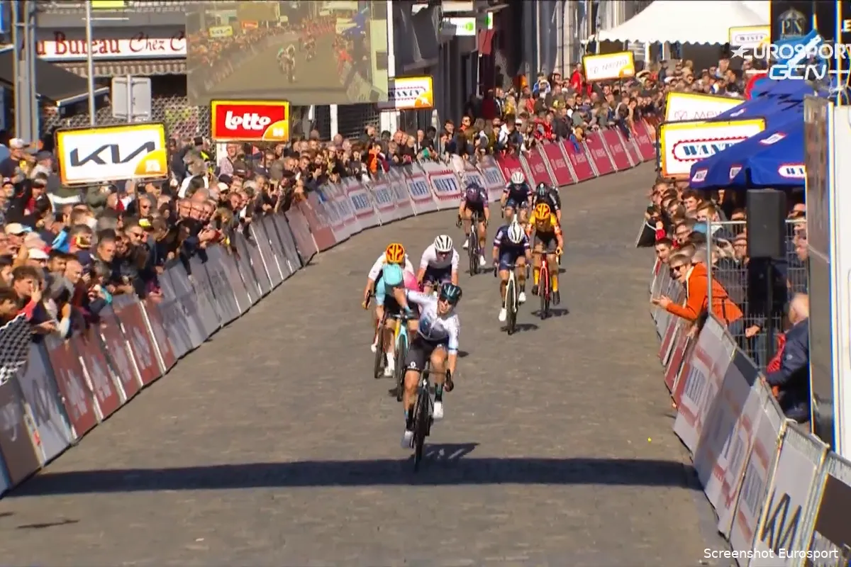 Wiebes sprint iedereen op lengtes in Binche-Chimay-Binche pour Dames