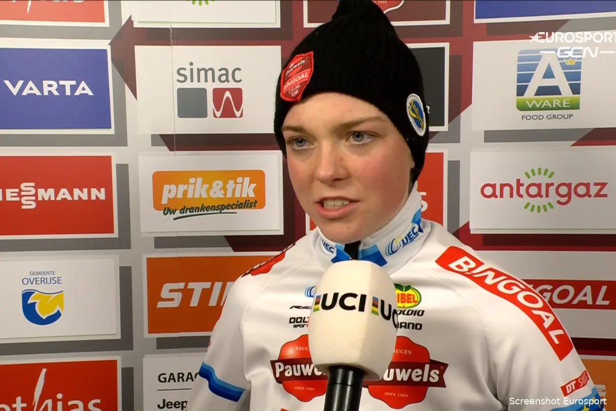 Van Empel en Van Anrooij loven prestatie Pieterse: 'Ze was aan het vliegen'