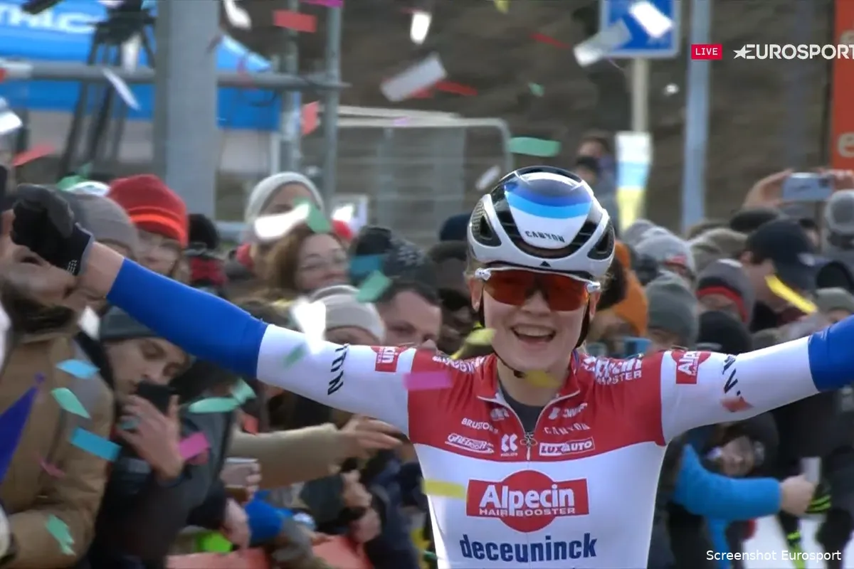 Pieterse degradeert concurrentie ondanks mechanische pech in Wereldbeker Besançon